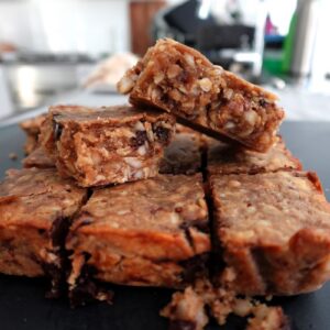 peanut oat bars